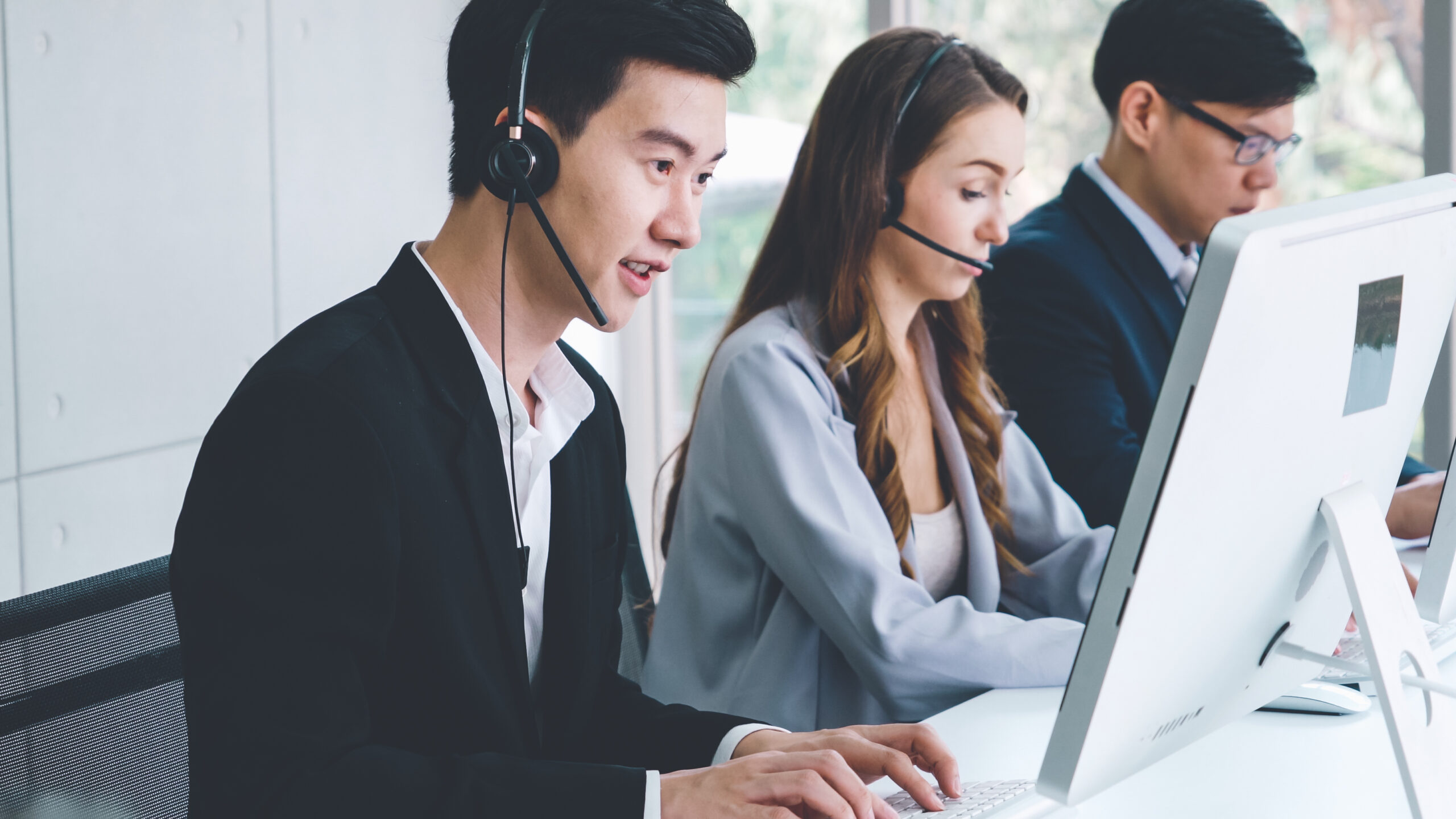 customer service workers
